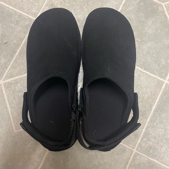 Ugg golden star clogs size 7.5 brand new - Picture 2 of 5